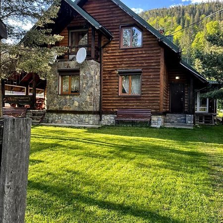 Хуторянка Villa ตาราริฟ ภายนอก รูปภาพ